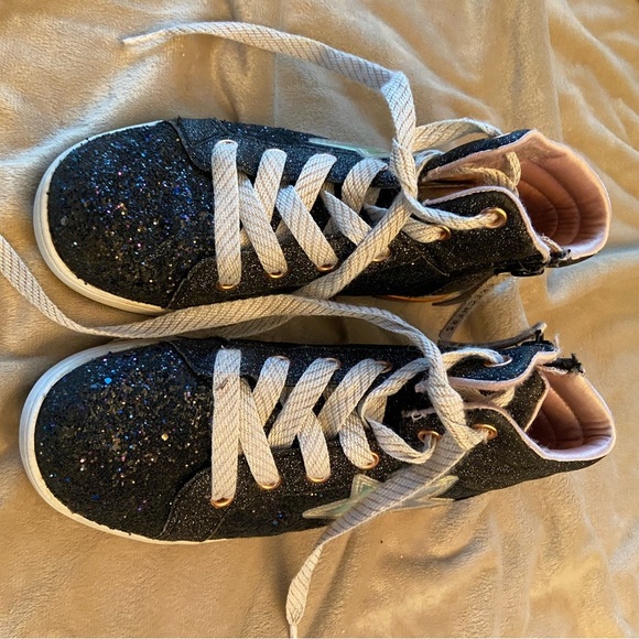 SKECHERS Girl Sparkly Black High-Top Sneakers Size 3 - Picture 2 of 6